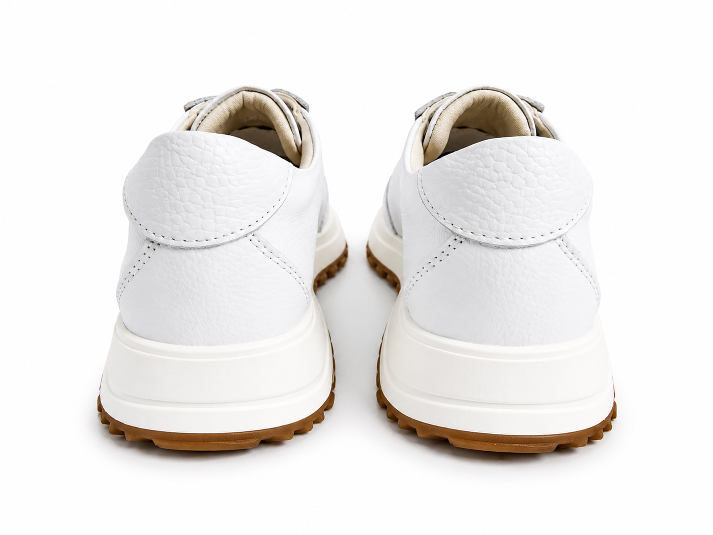 Tenis Oso blanco en cuero