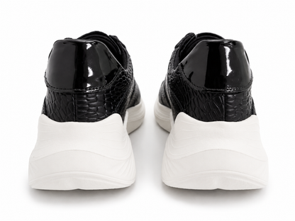 Tenis Génesis negro en cuero