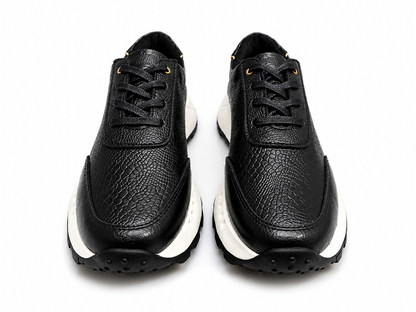 Tenis Oso negro en cuero