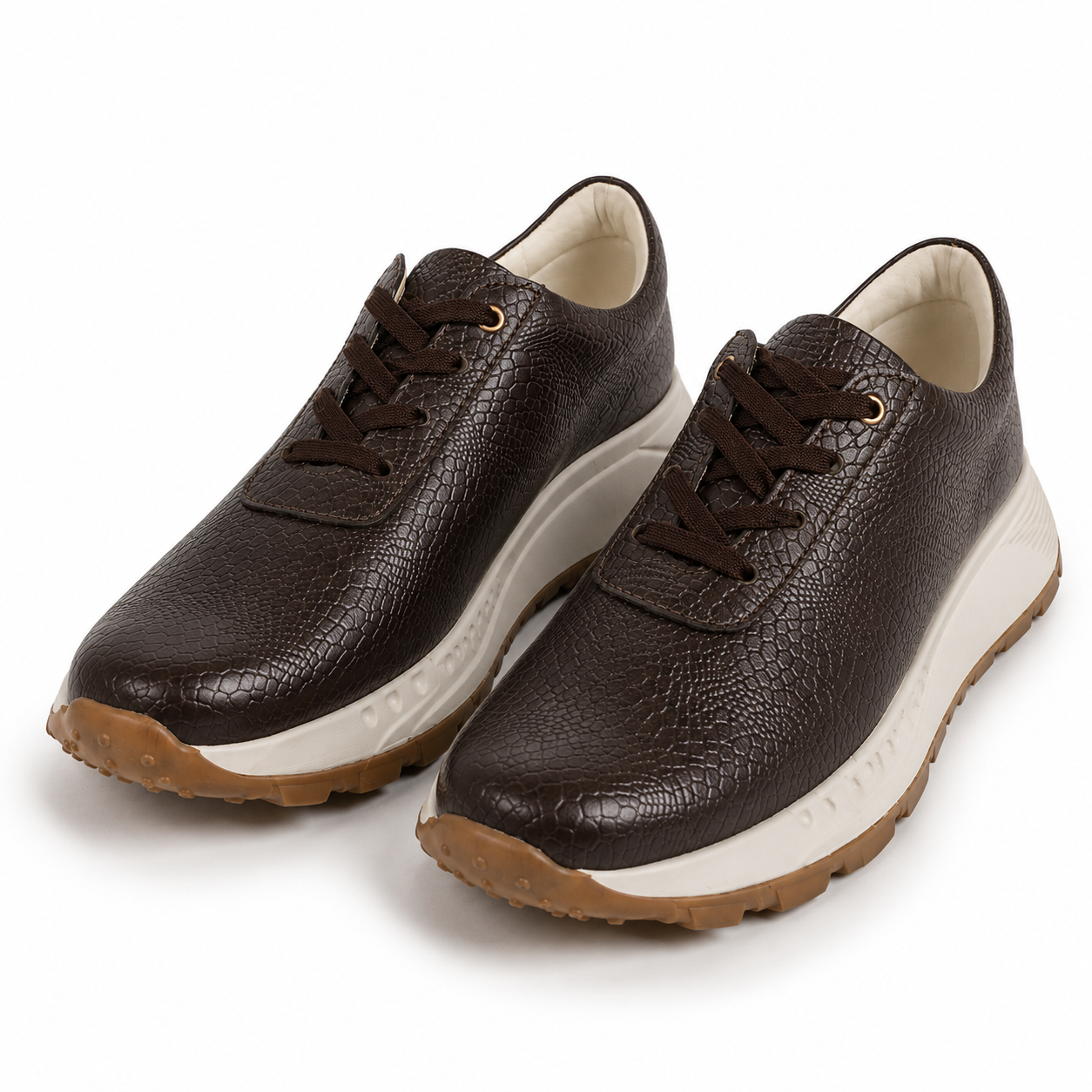Tenis Sierra chocolate en cuero