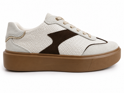 Tenis Oasis en carnaza gris y cafe y cuero en arena