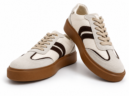 Tenis Oasis en carnaza gris y cafe y cuero en arena